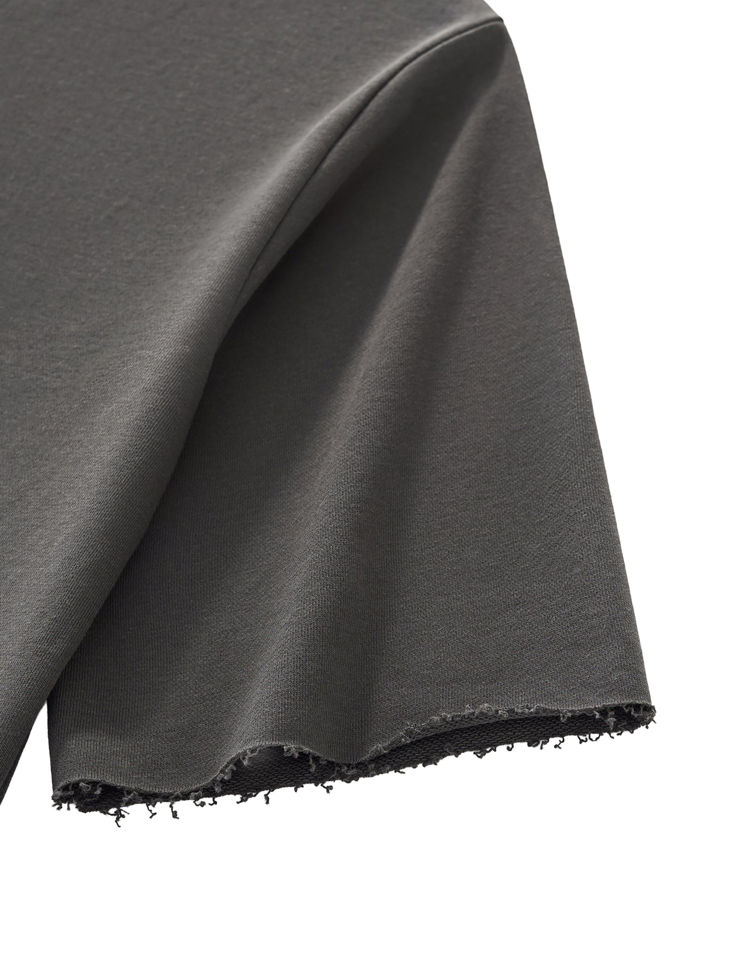 Aes Avera Boxy Half-Sleeve Raw-Edge T-Shirt