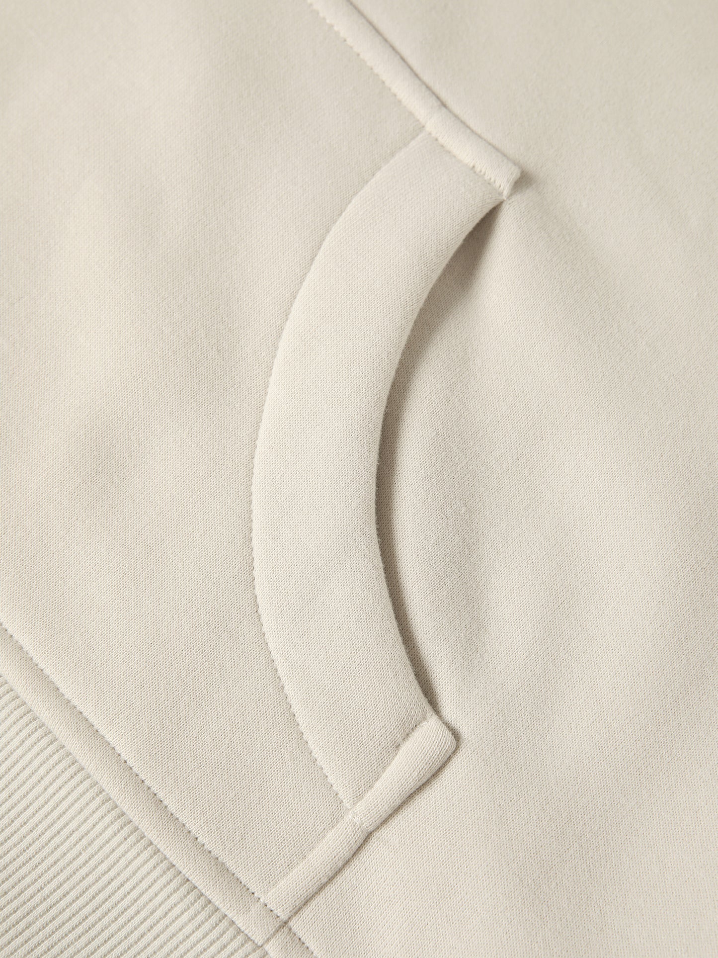 Aes Avera Cropped Half-Zip Sweatshirt
