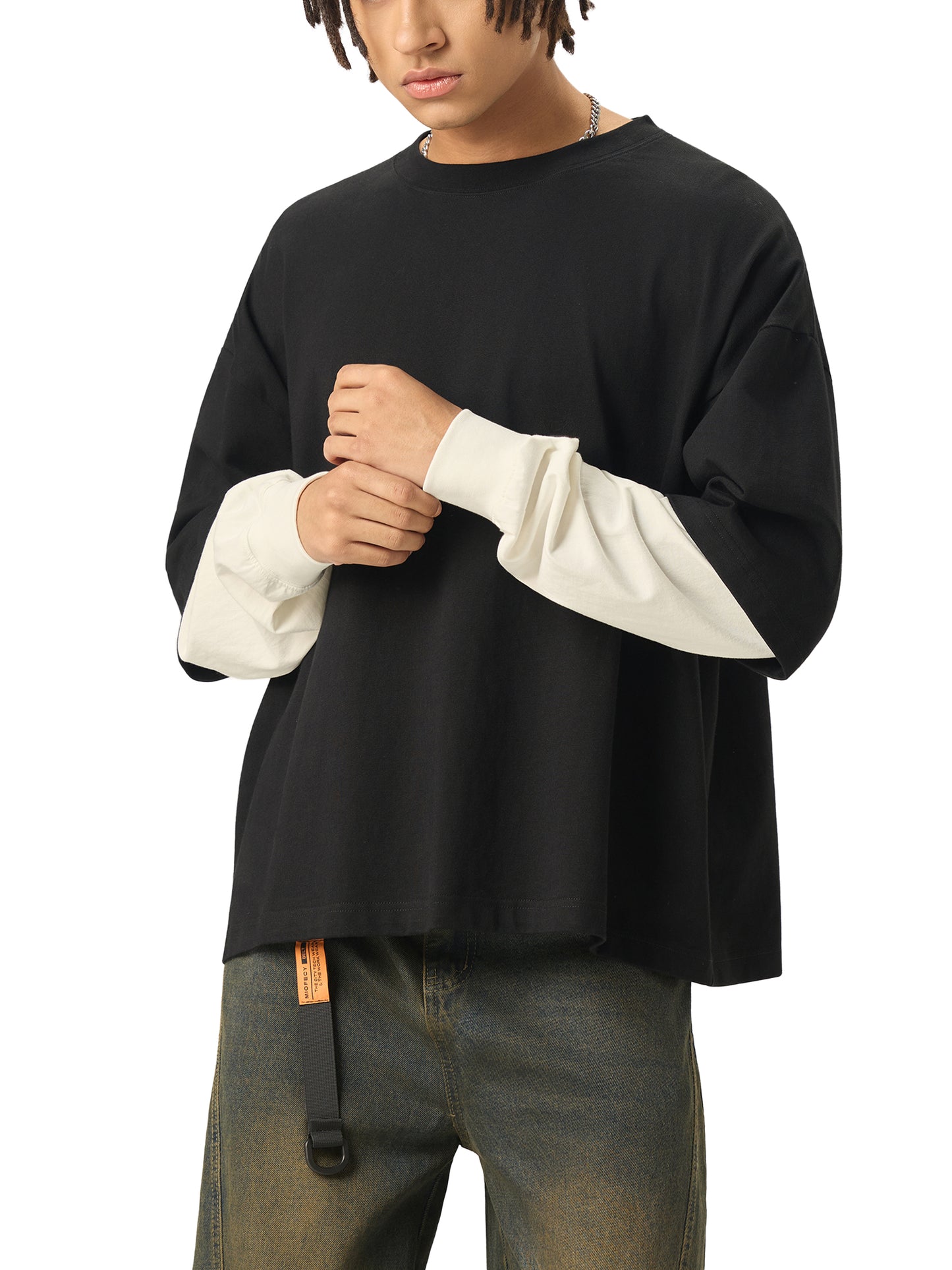 Aes Avera Layered Contrast Sleeve Cotton T-Shirt