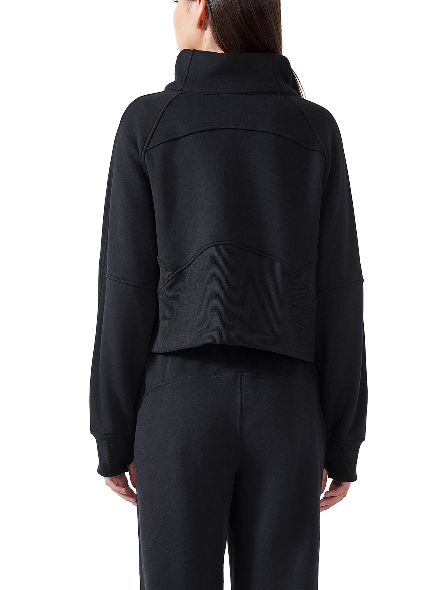 Aes Avera Cropped Half-Zip Sweatshirt